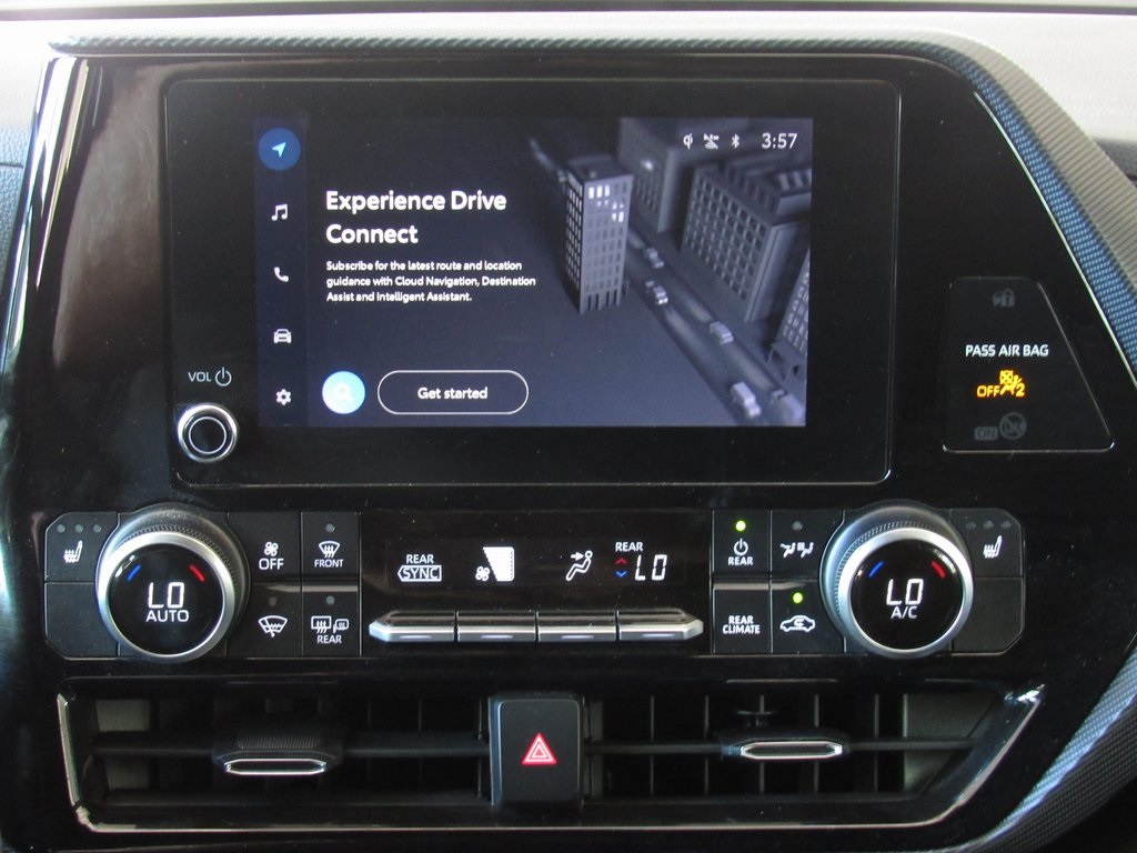 2024 Toyota Highlander XSE photo 26