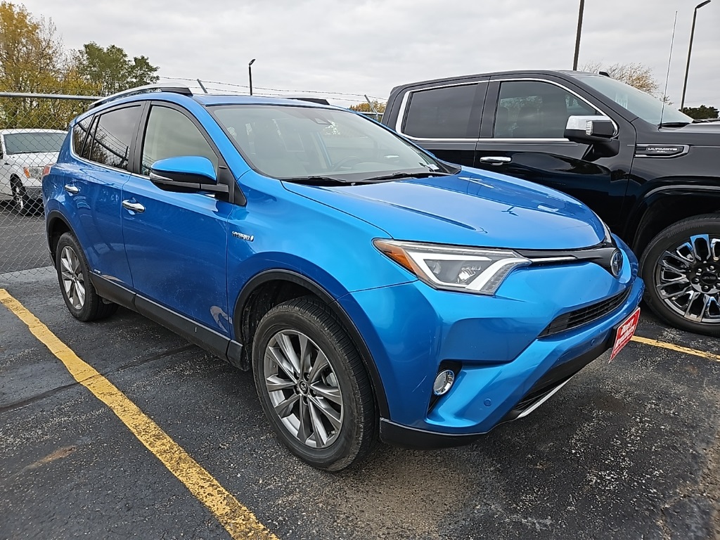 2016 Toyota RAV4 Hybrid Limited photo 2