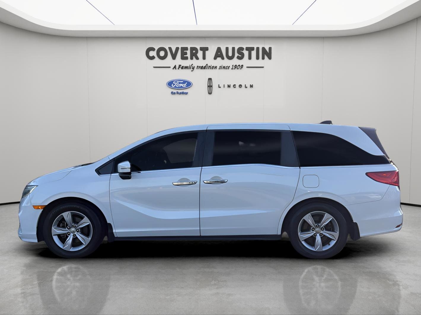 2020 Honda Odyssey EX-L photo 2