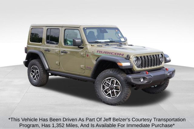 2025 Jeep Wrangler 4-Door Rubicon's photo