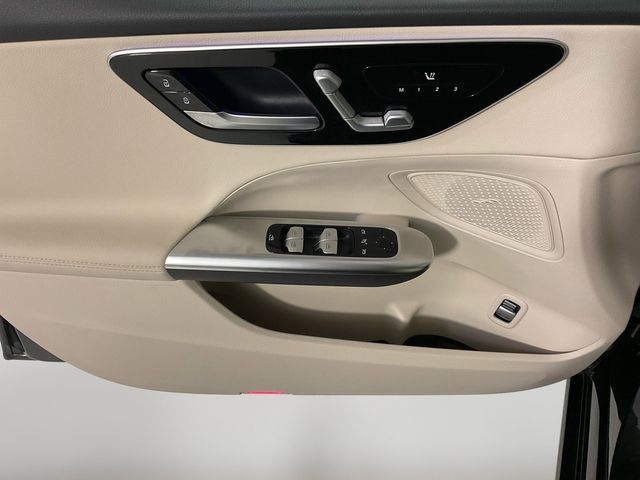 2025 Mercedes Benz C 300 4MATIC photo 11