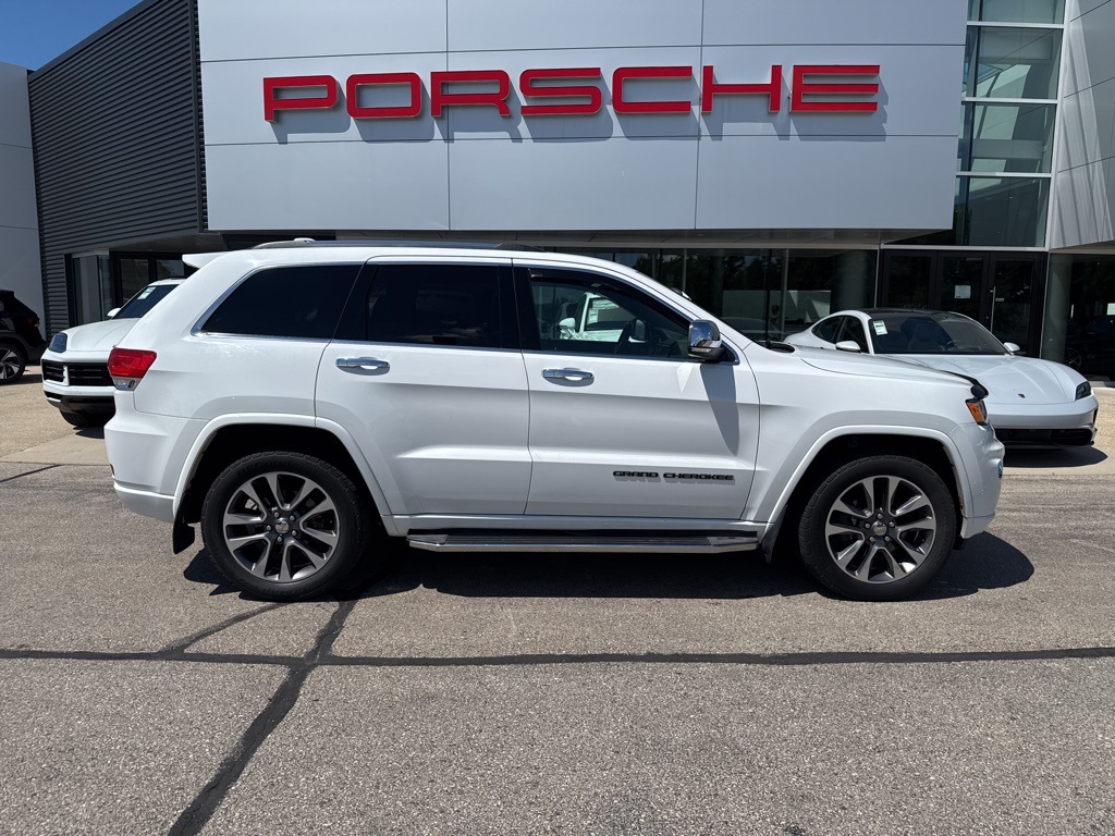 Used 2017 White Jeep Overland image 1