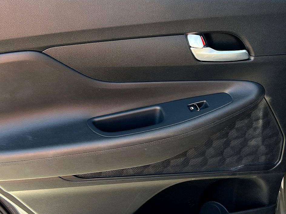 2023 Hyundai Santa Fe SEL photo 7