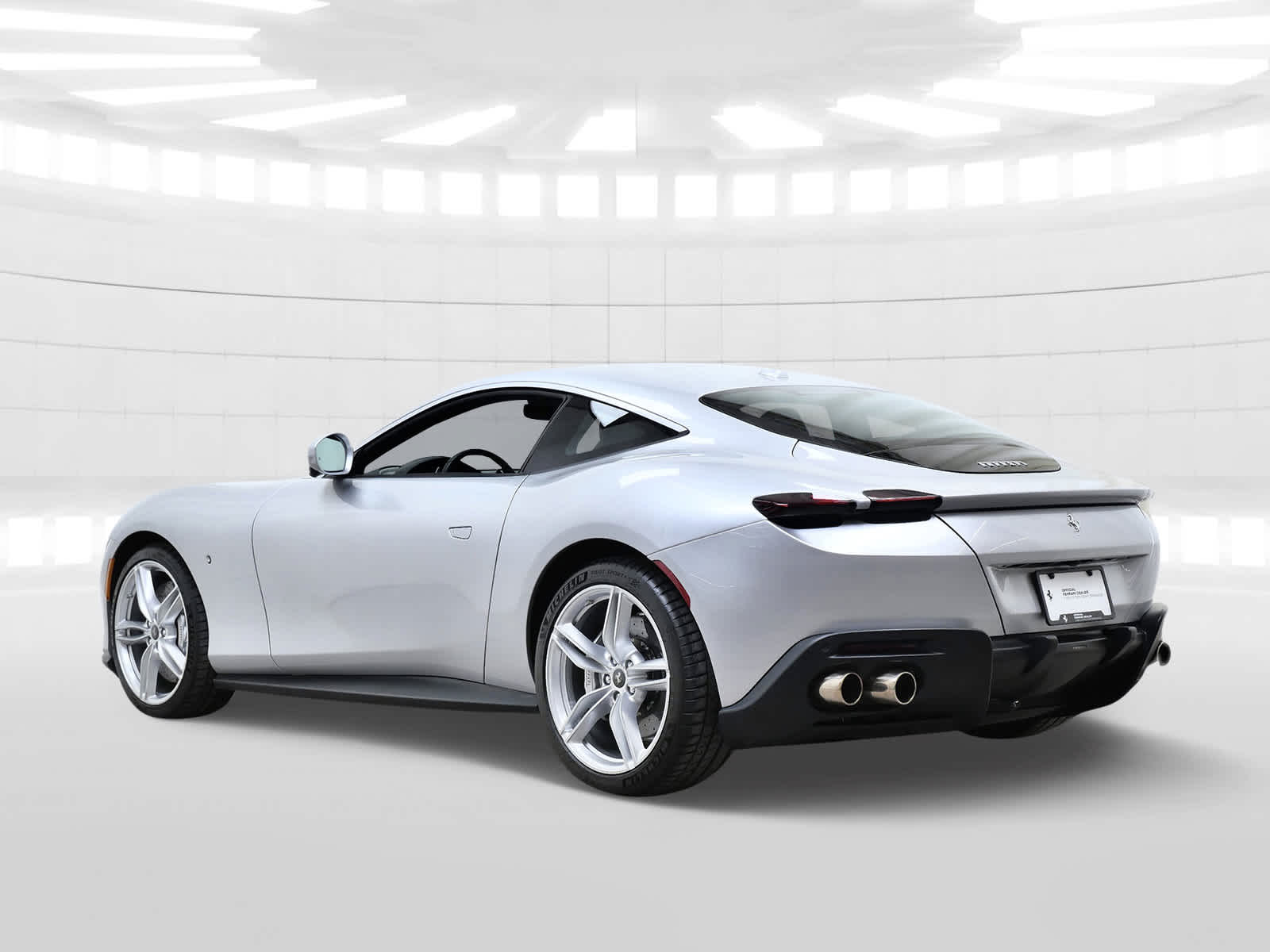 2024 Ferrari Roma photo 3