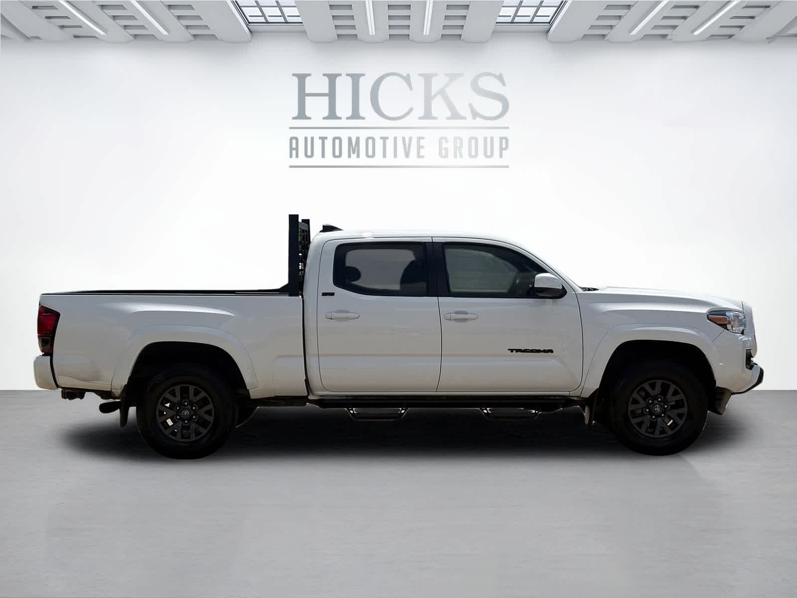 2023 Toyota Tacoma SR5 photo 4