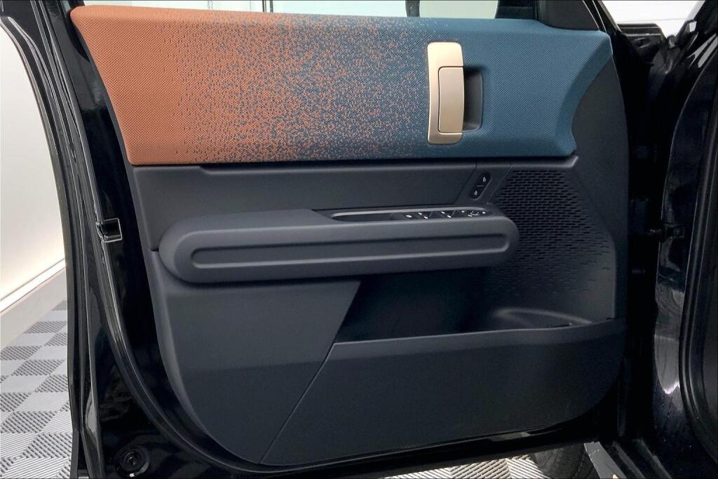2025 Mini Countryman ALL4 photo 17