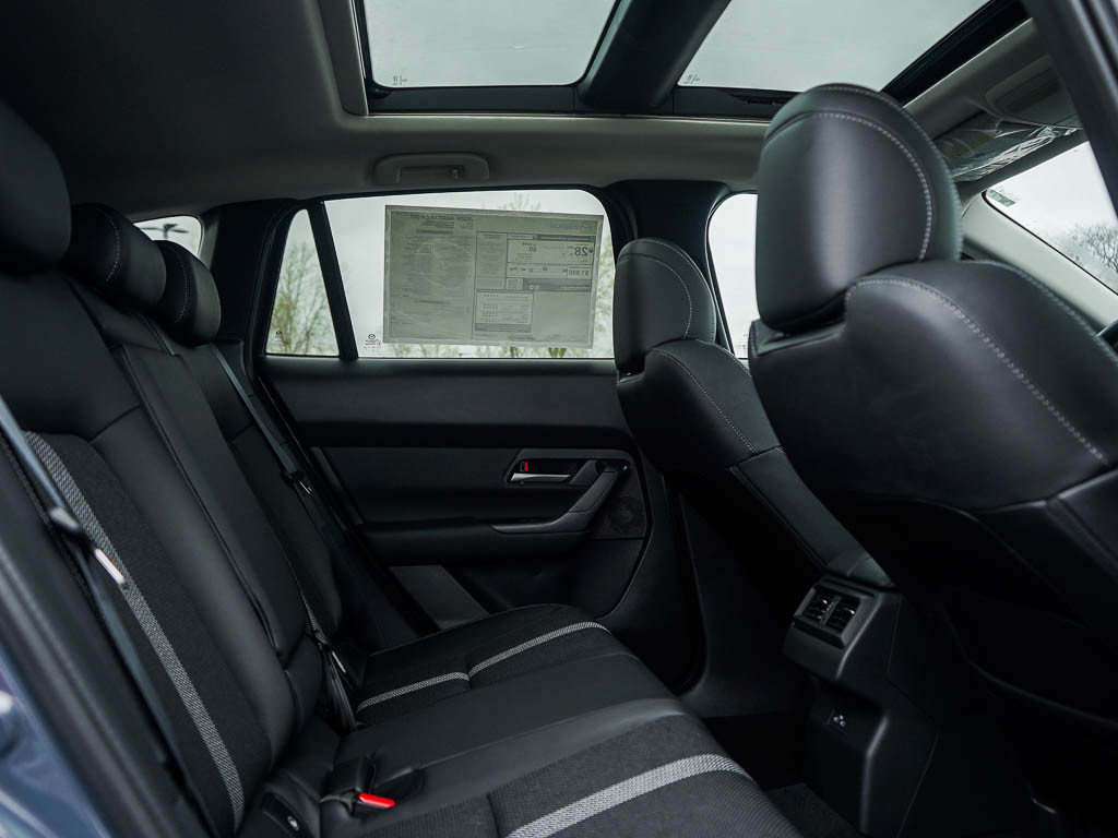 2025 Mazda CX-50 2.5 S Premium photo 11