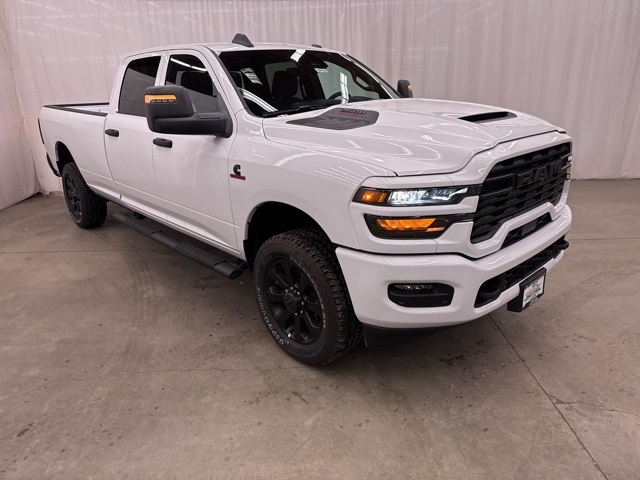 2026 RAM Ram 2500 Pickup Tradesman/Black Express's photo