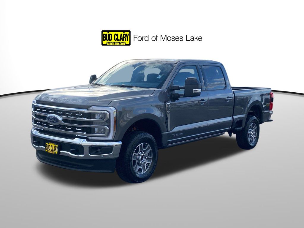 2025 Ford F-250 Super Duty Lariat's photo