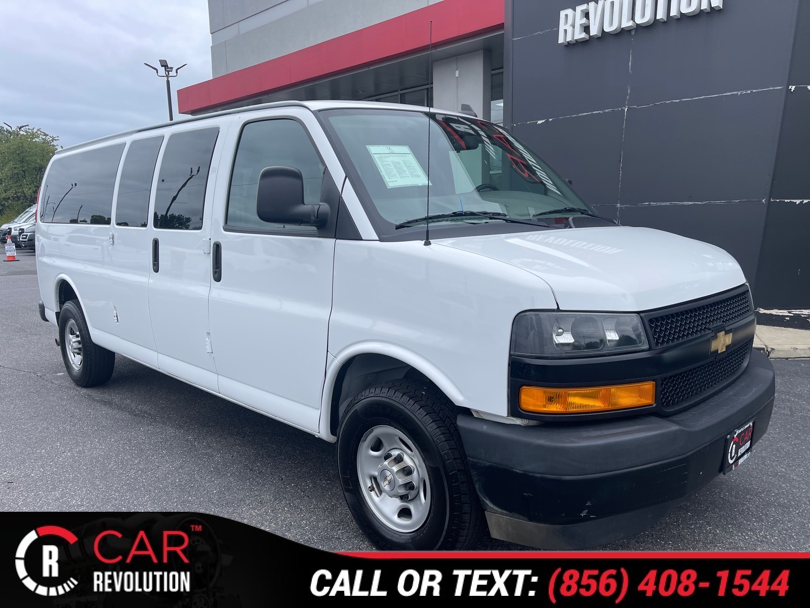 2023 Chevrolet Express Passenger LS