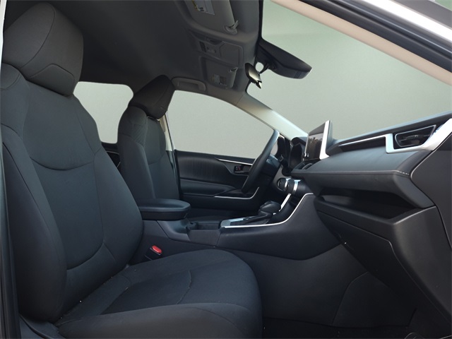 2024 Toyota RAV4 Hybrid LE photo 15