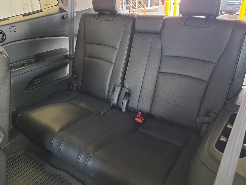 2021 Honda Pilot Touring photo 28