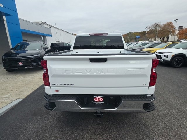 2026 Chevrolet Silverado 1500 LT photo 4