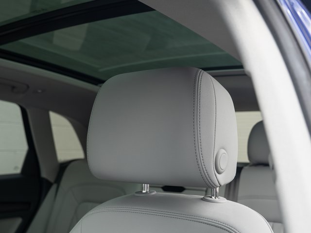 2022 Audi Q5 45 S line Premium photo 16