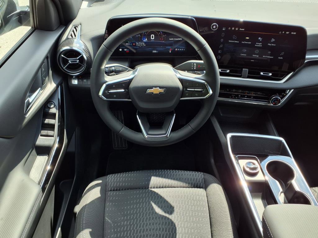 2026 Chevrolet Equinox LT photo 5