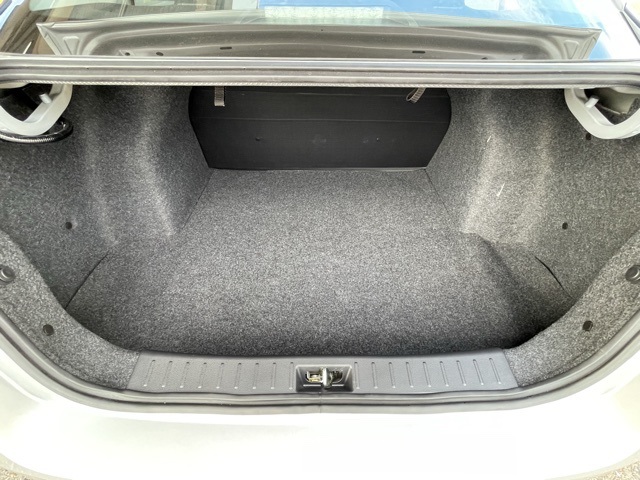 2025 Nissan Versa 1.6 S photo 26