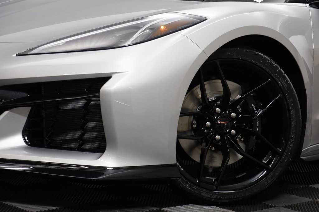 2026 Chevrolet Corvette Z06 3LZ photo 3