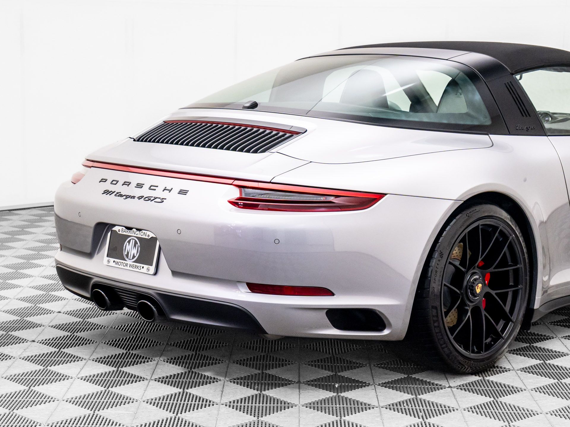 2019 Porsche 911 Targa 4 GTS photo 34