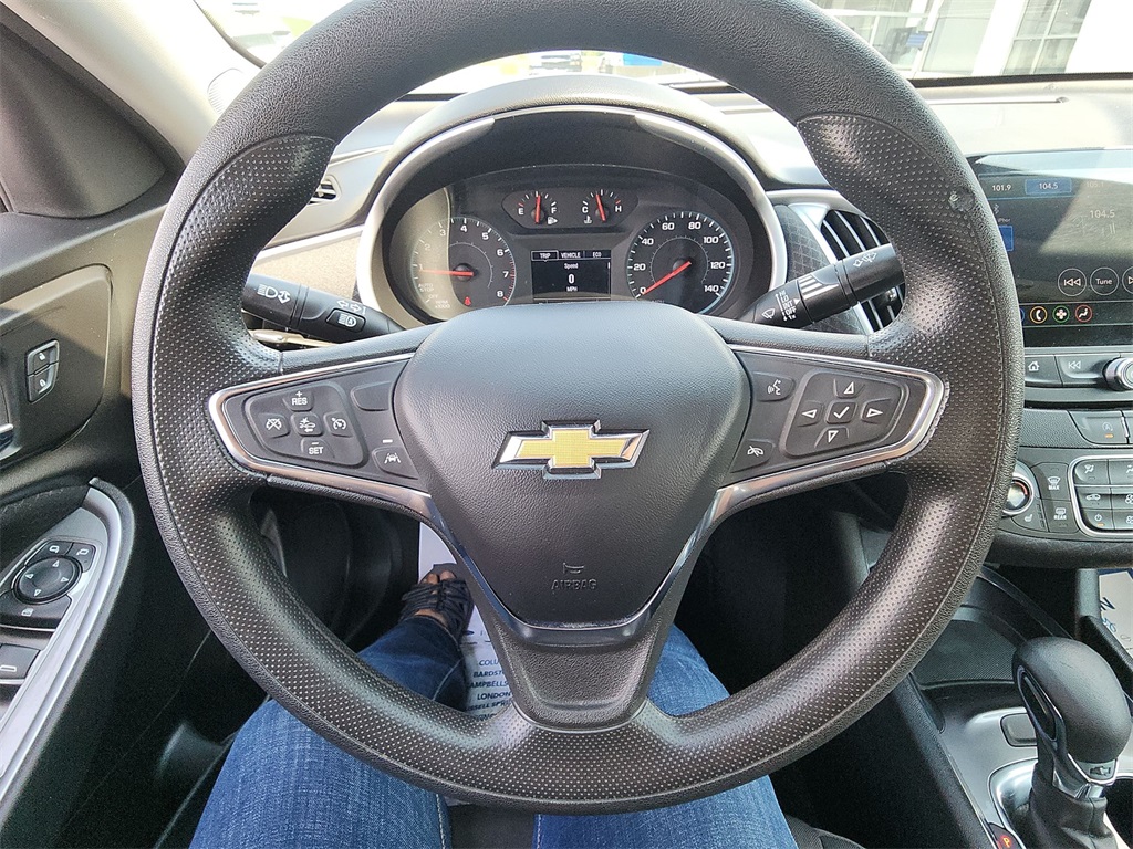2023 Chevrolet Malibu 1LT photo 14