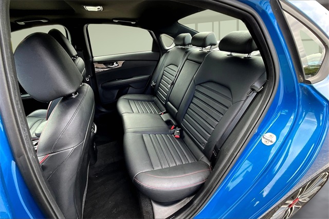 2023 Kia Forte GT photo 19