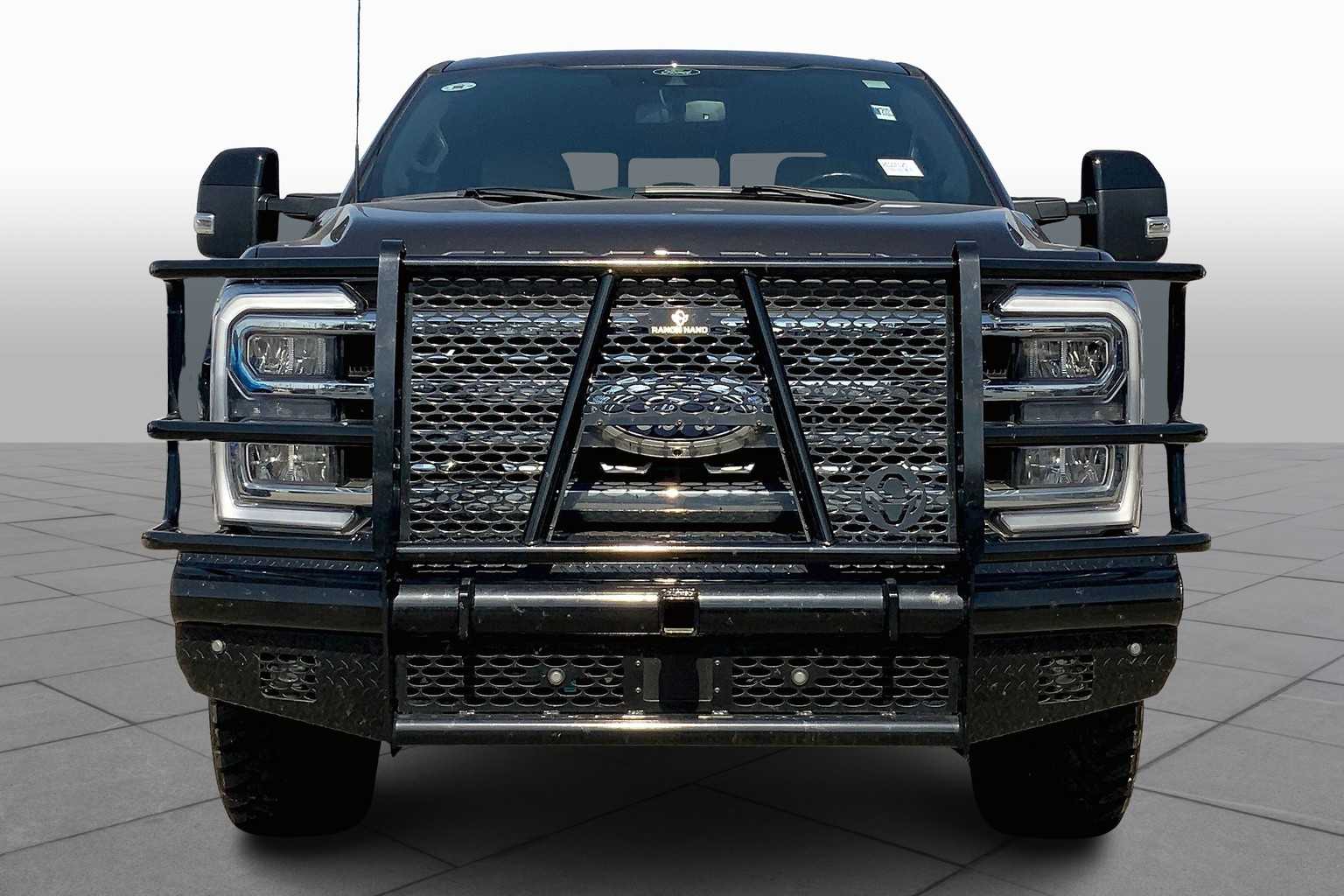 2024 Ford F-250 Lariat photo 3