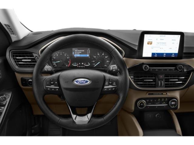 2022 Ford Escape SEL photo 5