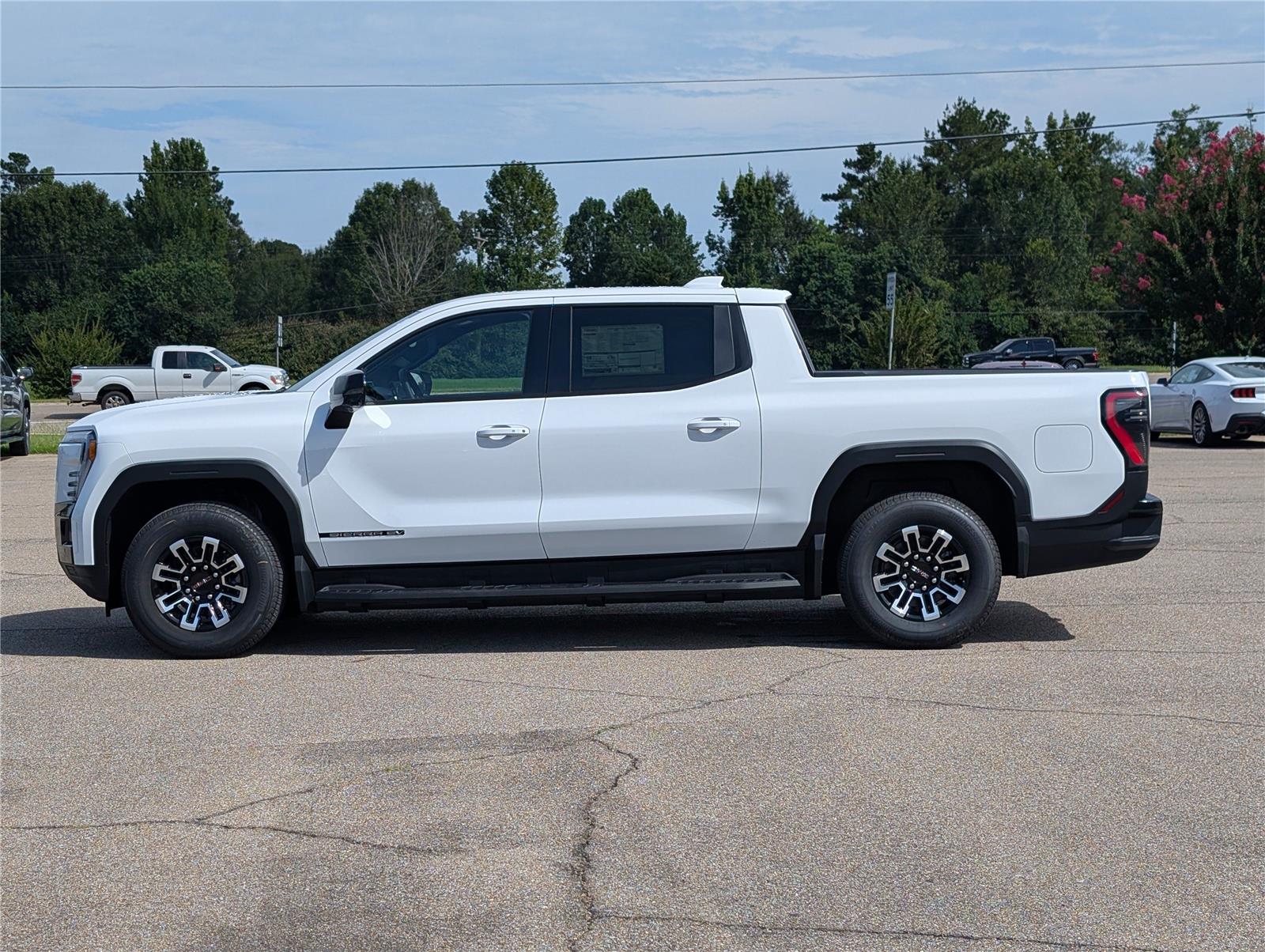 2026 Gmc Sierra Elevation photo 3