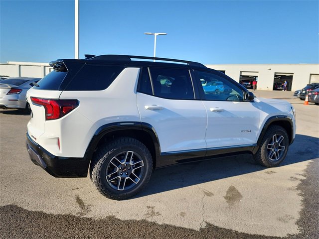 2026 Gmc Terrain AT4 photo 2