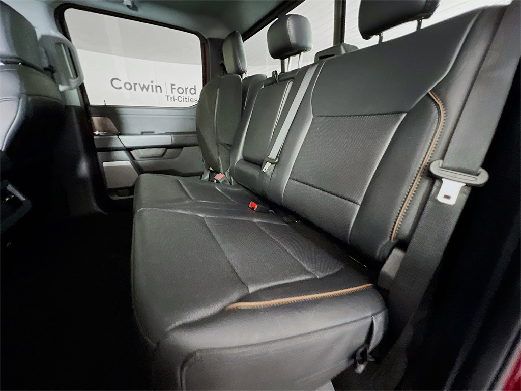 2025 Ford F-250 Lariat photo 27