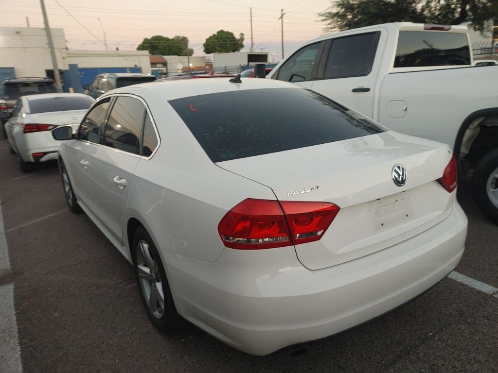 2015 Volkswagen Passat Limited photo 7
