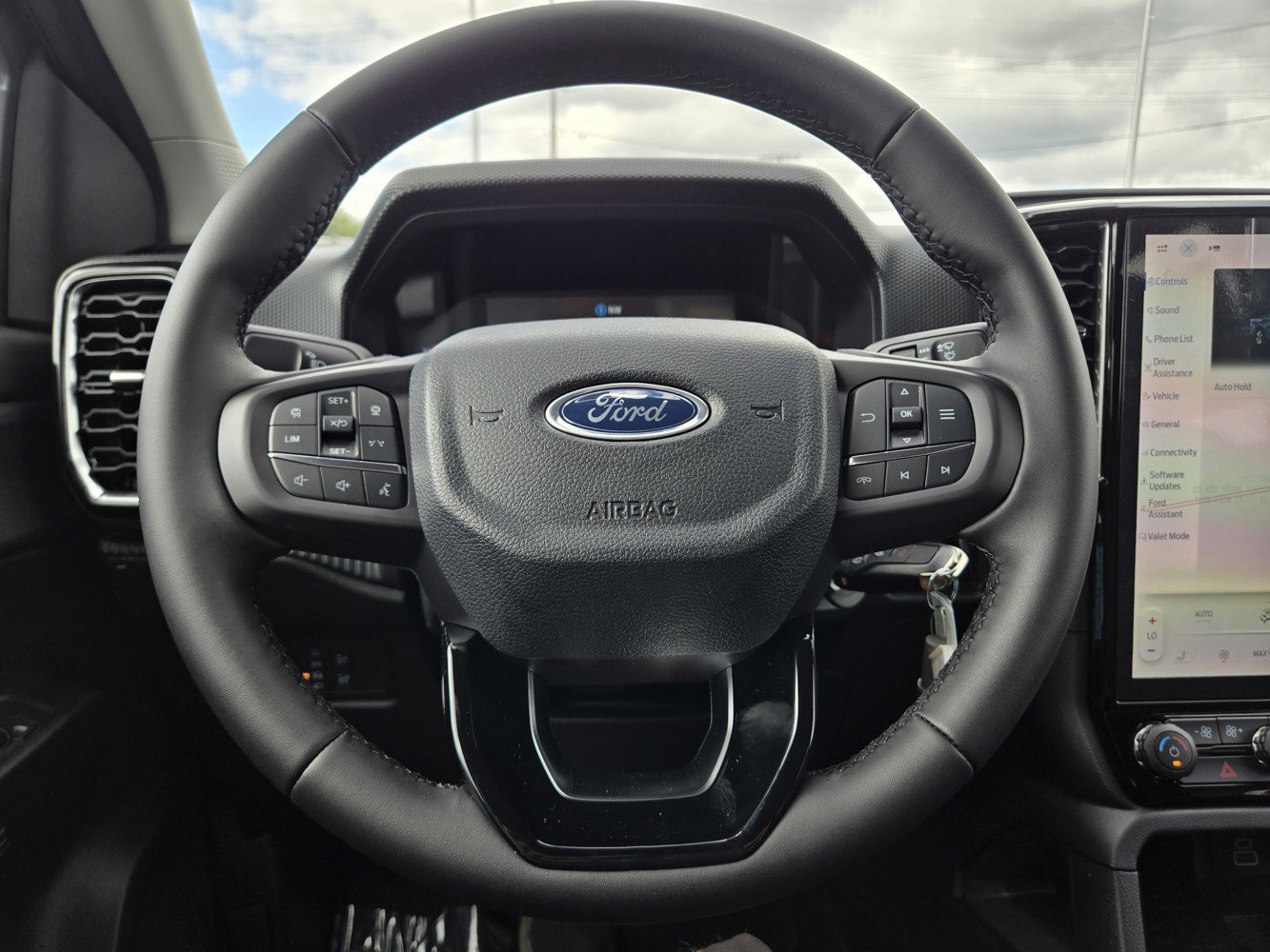 2025 Ford Ranger XLT photo 10