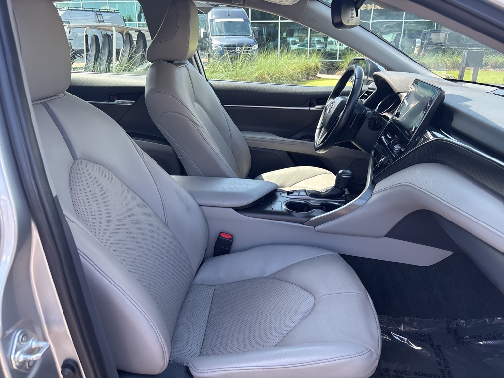 2023 Toyota Camry XSE photo 31