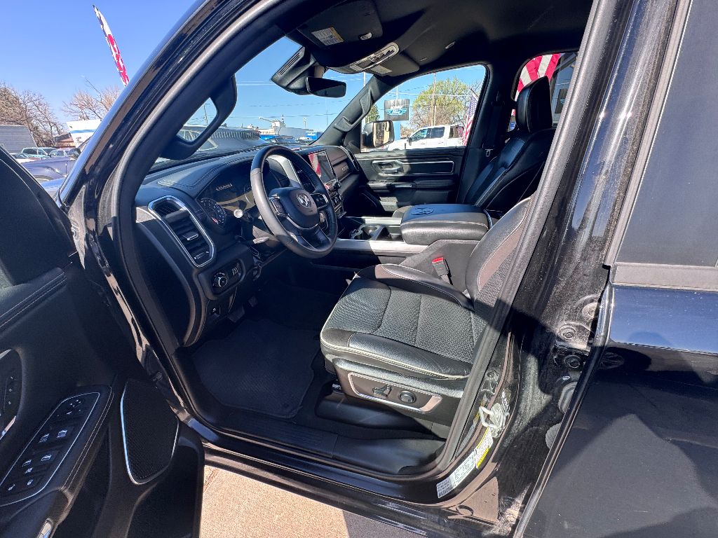 2024 Ram 1500 Laramie photo 6