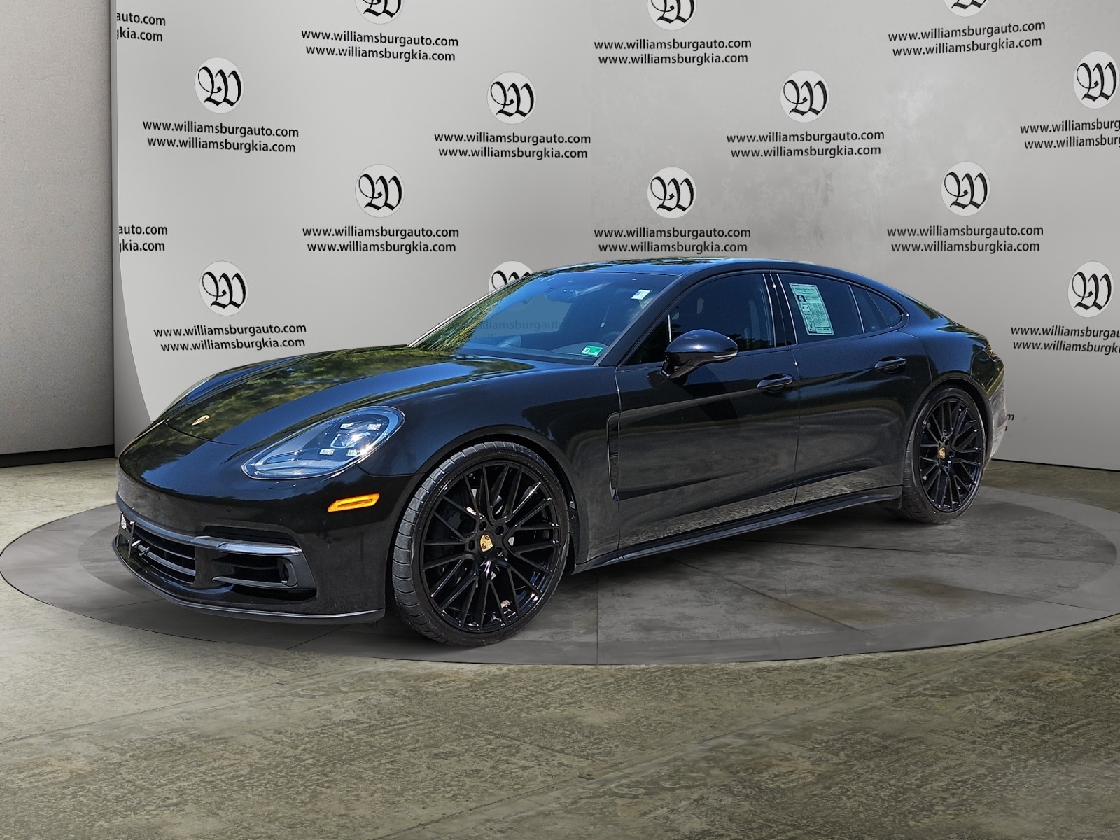 2017 Porsche Panamera 4S