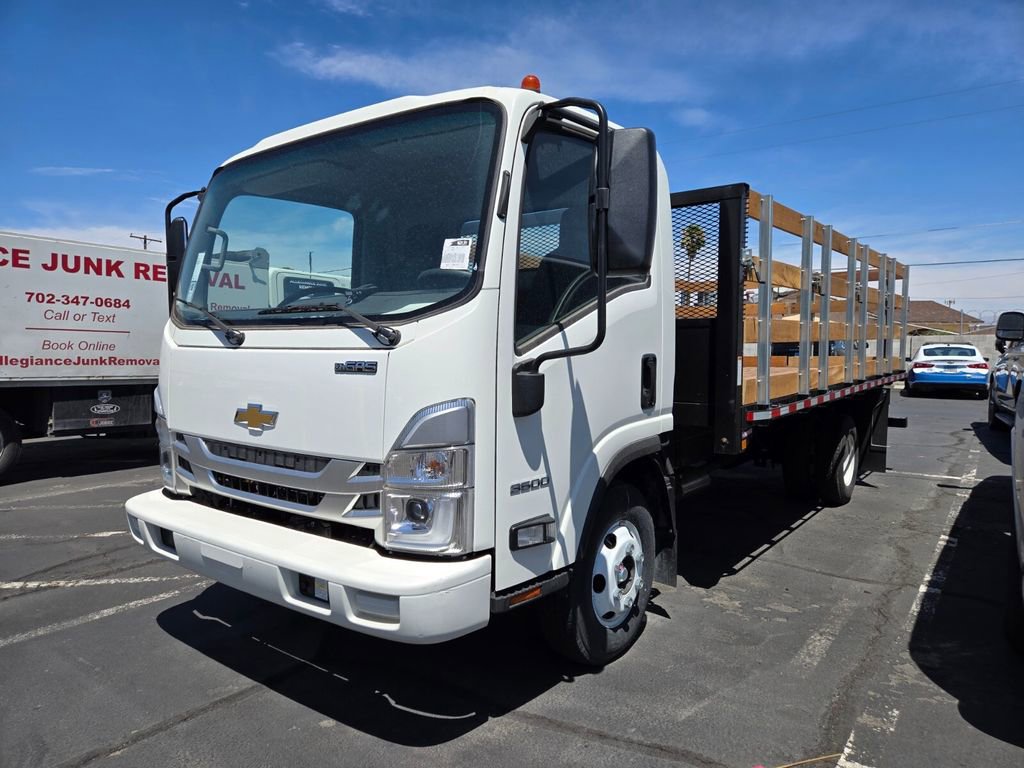 2024 Chevrolet Silverado 3500HD photo 2