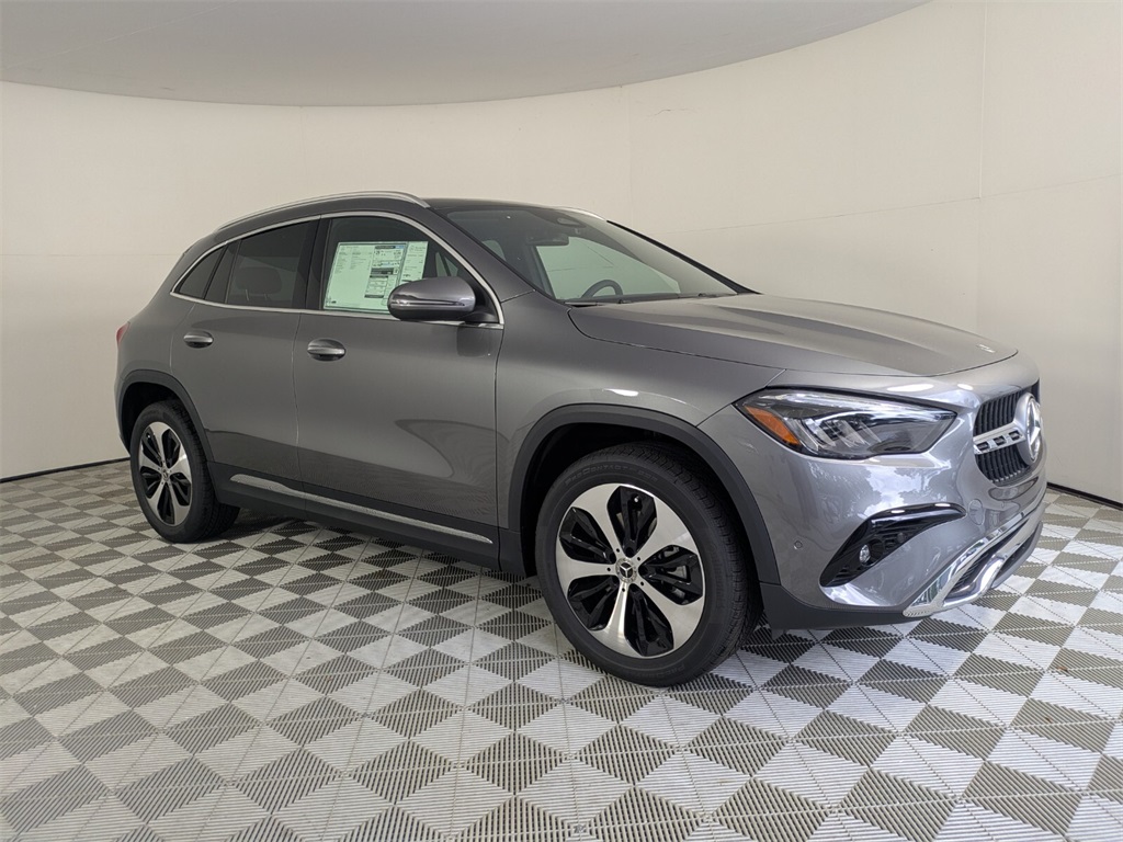 2026 Mercedes-Benz GLA GLA 250's photo