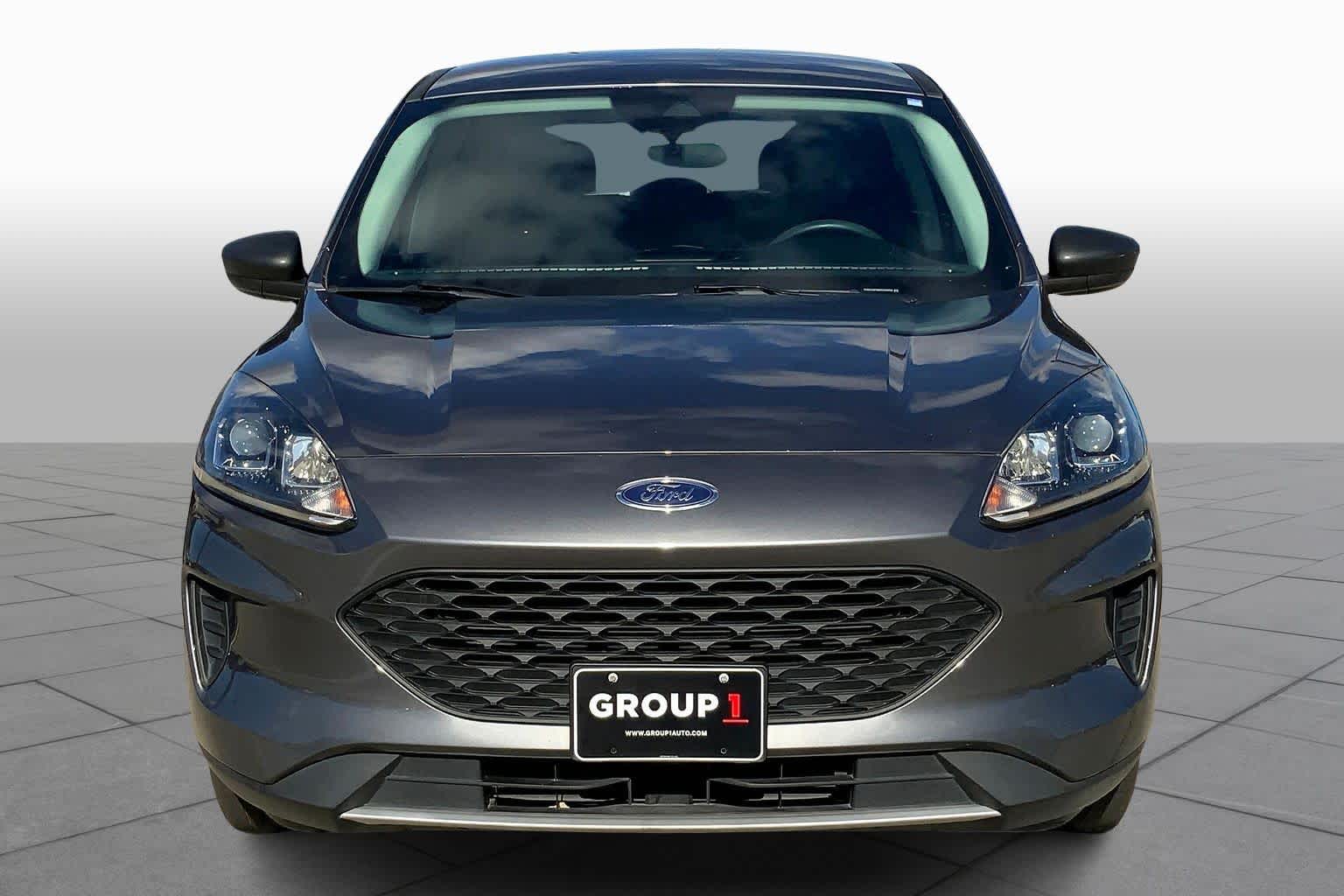 2021 Ford Escape S photo 3