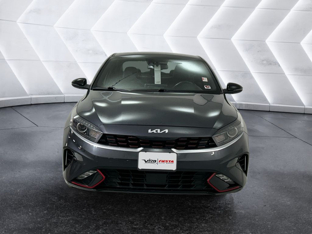 2023 Kia Forte GT-Line photo 2