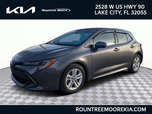 2022 Toyota Corolla Hatchback SE's photo