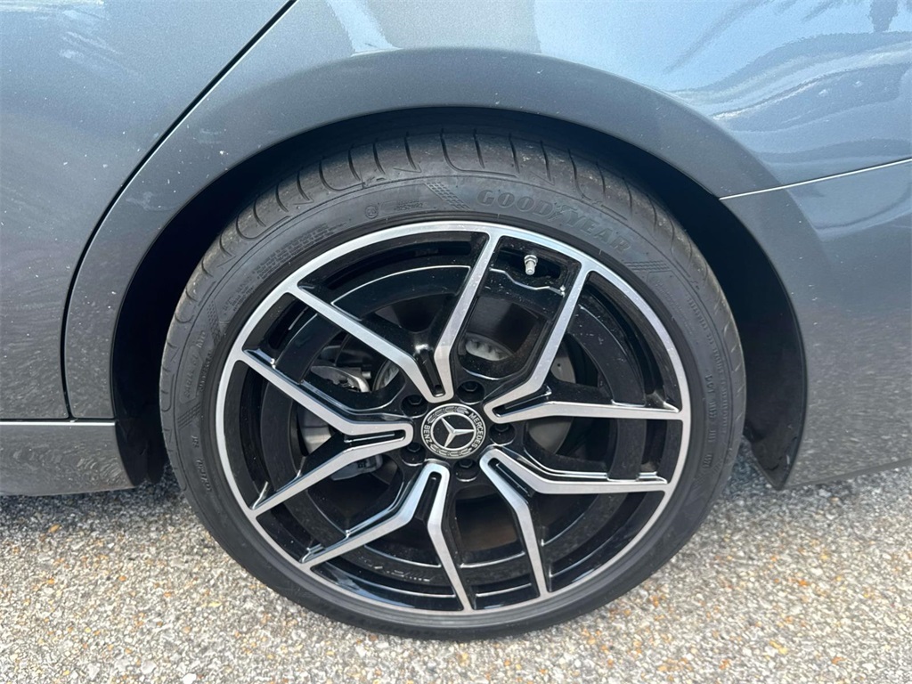 2024 Mercedes Benz C 300 Sedan photo 4