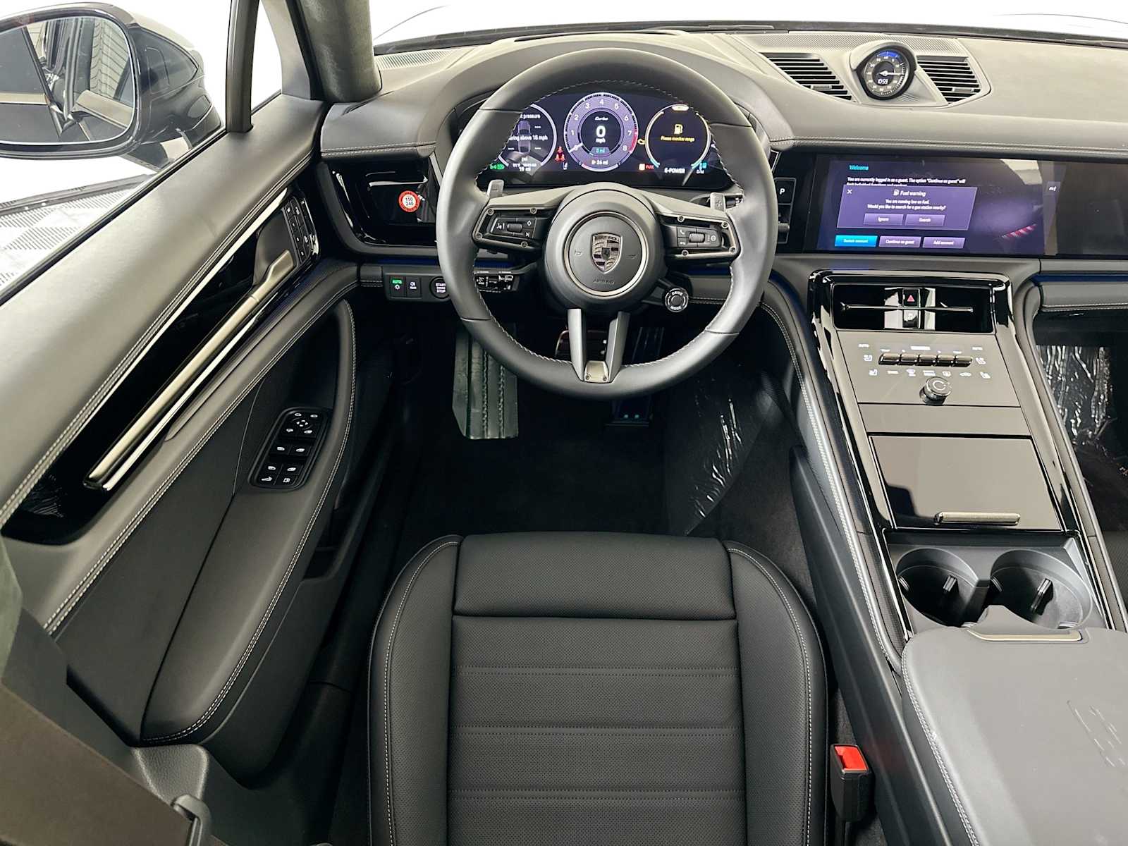 2025 Porsche Panamera Turbo E-Hybrid photo 21
