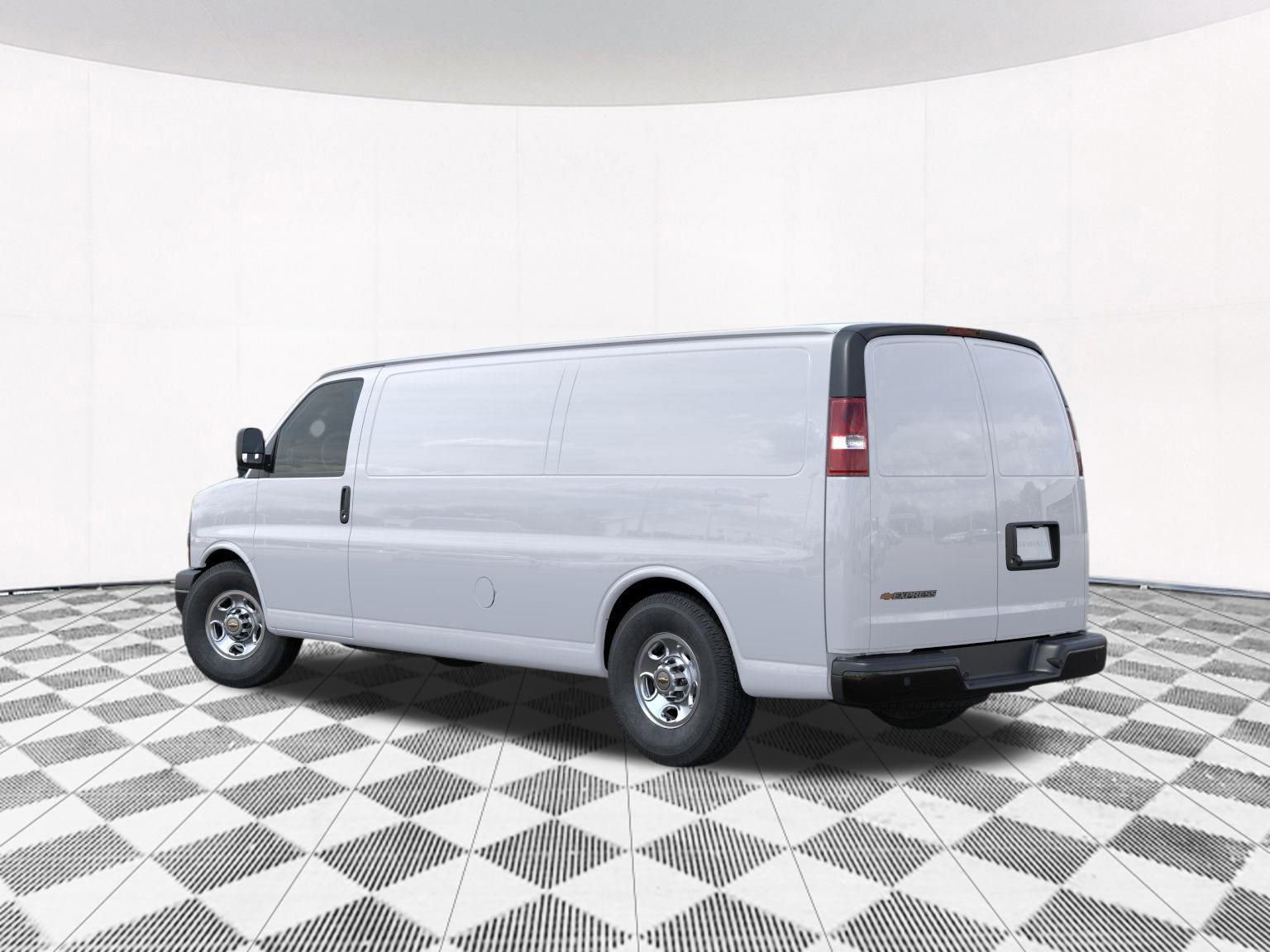 2025 Chevrolet Express Cargo 2500 photo 4
