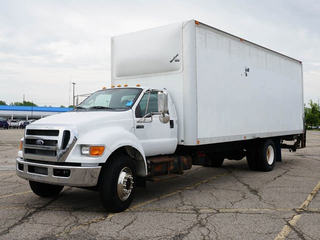 2011 Ford F-Medium Duty XL's photo