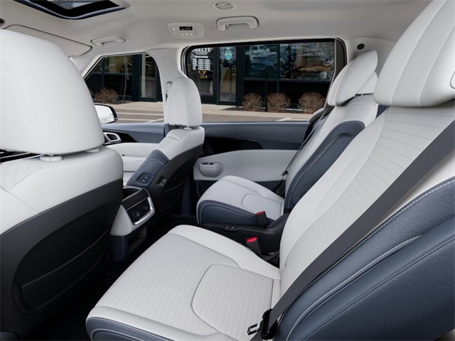 2026 Kia Carnival SX Prestige photo 18