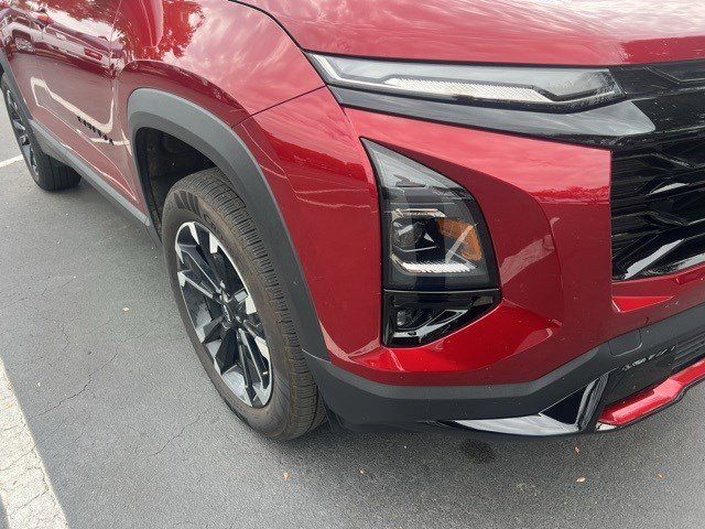 2025 Chevrolet Equinox photo 8
