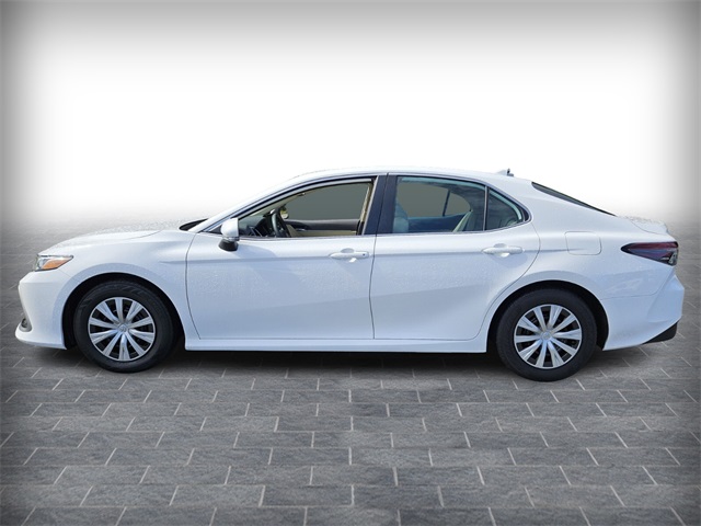 2023 Toyota Camry Hybrid LE photo 4