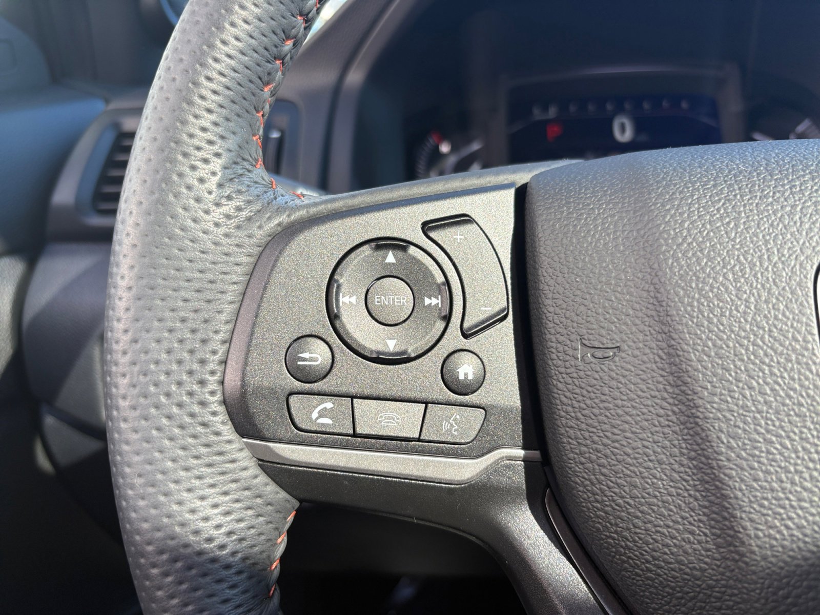 2024 Honda Passport TrailSport photo 9