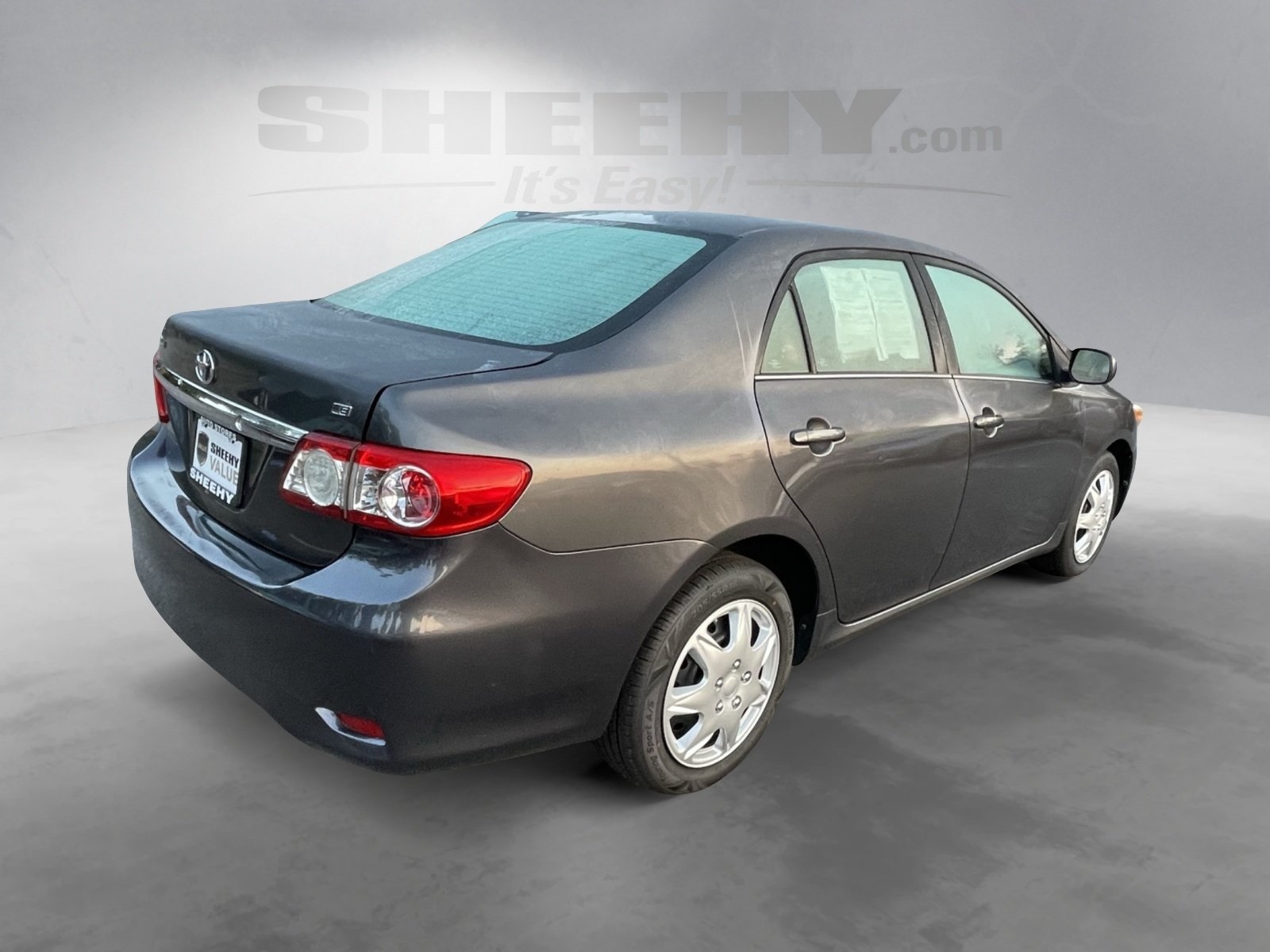 2013 Toyota Corolla LE photo 7