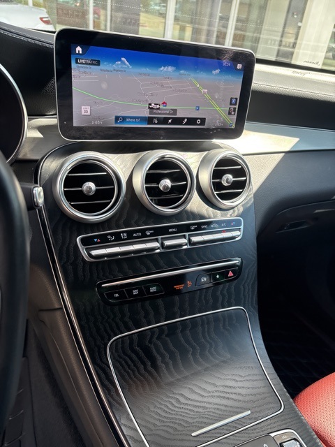 2023 Mercedes Benz GLC 300 Coupe 4MATIC photo 4