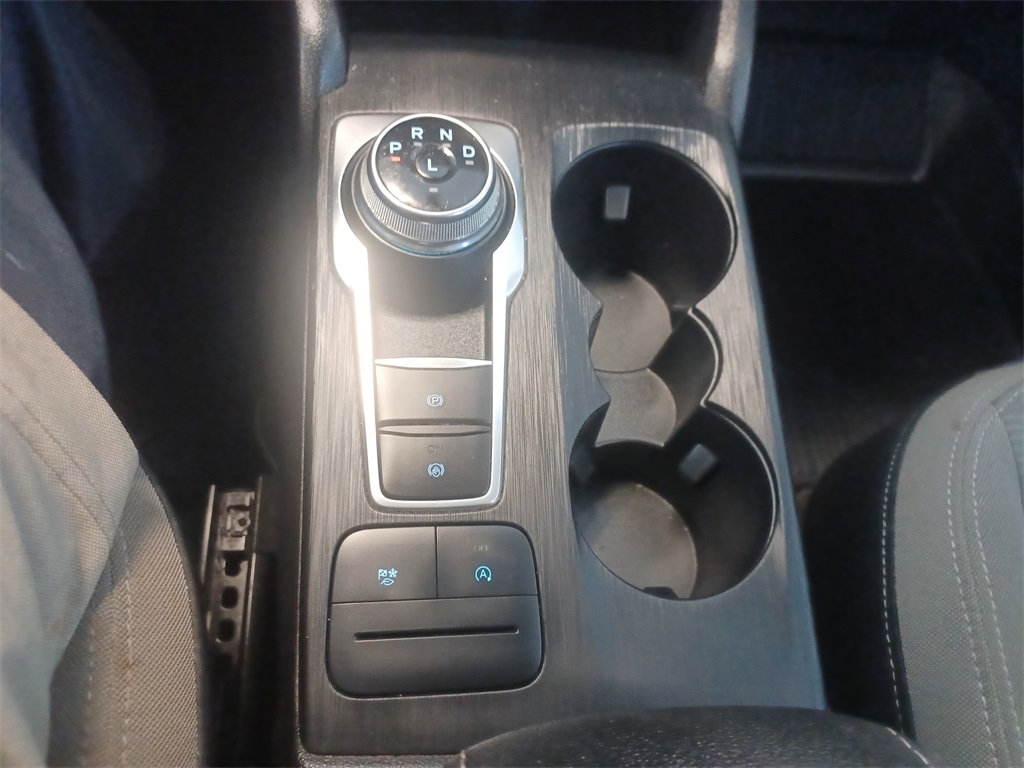 2022 Ford Escape S photo 23